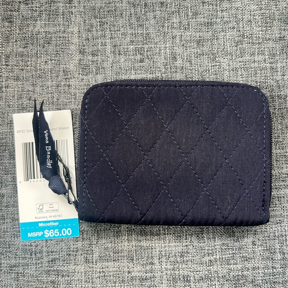 NWT Vera Bradley Quilted Classic Navy RFID Small Zip-Around Wallet. Microfiber. - Picture 3 of 6